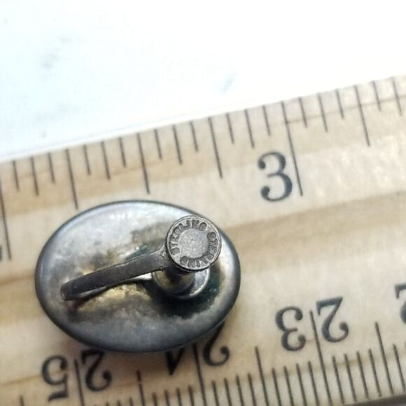 Vintage Butterfly Wing Palm Tree Design Oval Cabochon ClipOn Screw Back Earrings - Picture 4 of 7